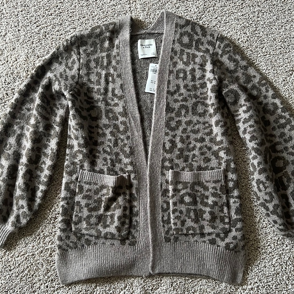 Abercrombie Cardigan
